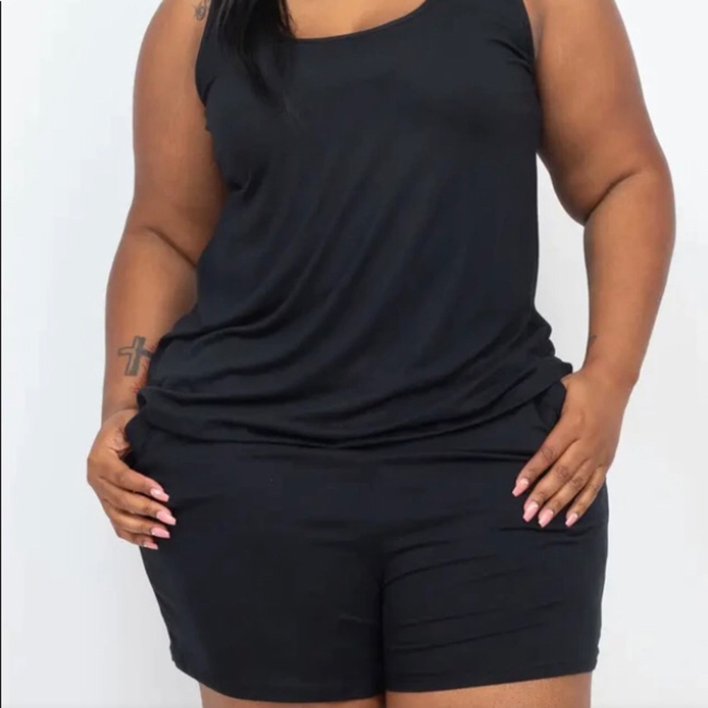 Plus size 2 piece shorts and top sets
